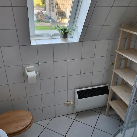 Yanic Holiday home Neuharlingersiel