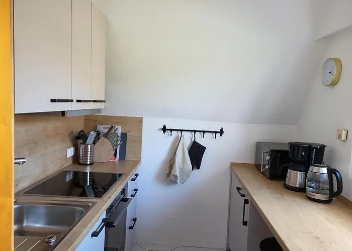 Semesterbostad Yanic *